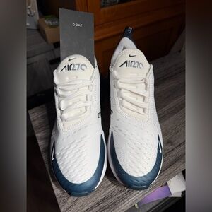 Women’s Size 7  Nike Air Max 270 White Armory Blue Shoe Sneaker HQ1646 100 NEW